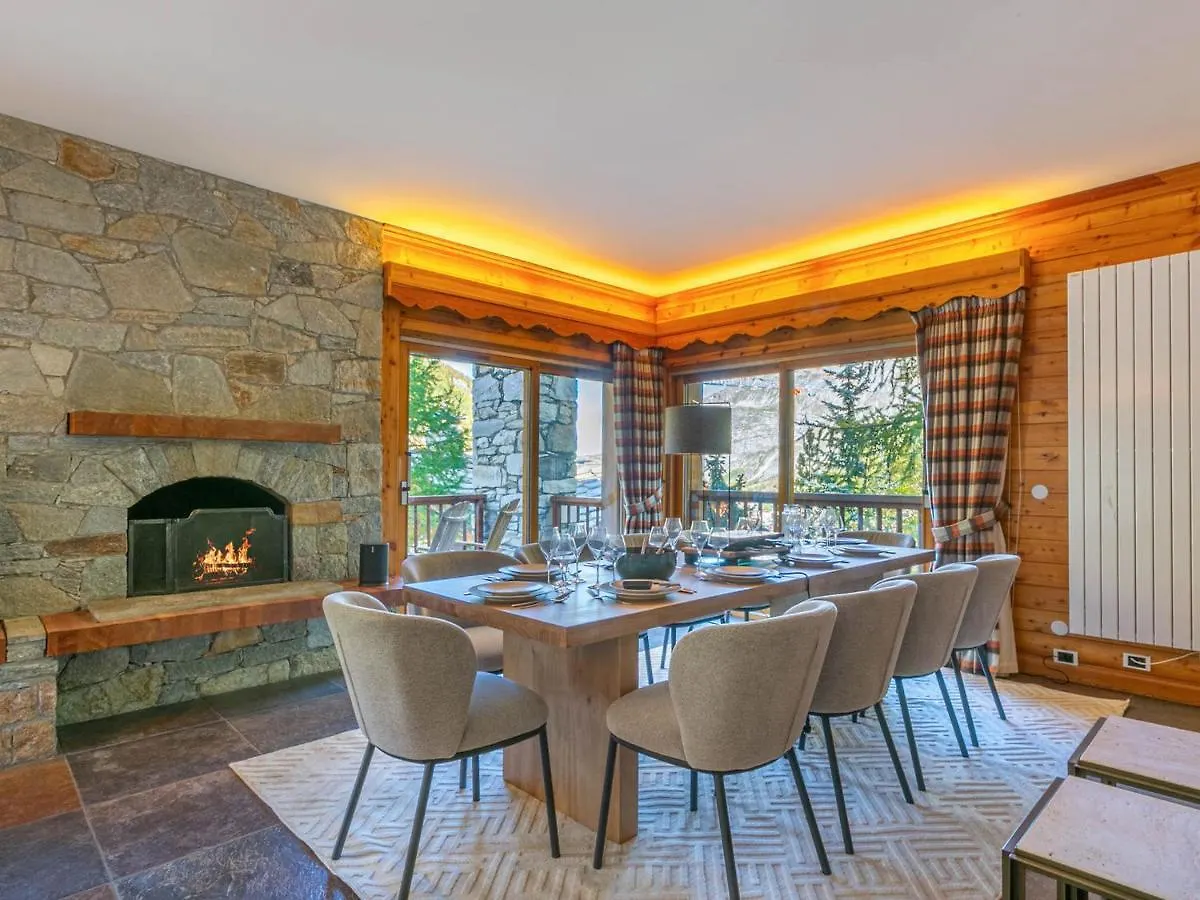Appartement Spacieux Avec Sauna, Cheminee, Wifi Et Garage - Val D'Isere - Fr-1-694-336  Val-dʼIsère