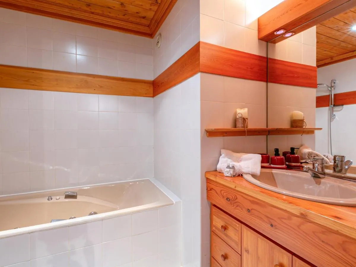Appartement Spacieux Avec Sauna, Cheminee, Wifi Et Garage - Val D'Isere - Fr-1-694-336